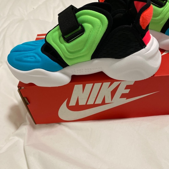NWB Nike Aqua Rift - Picture 5 of 7